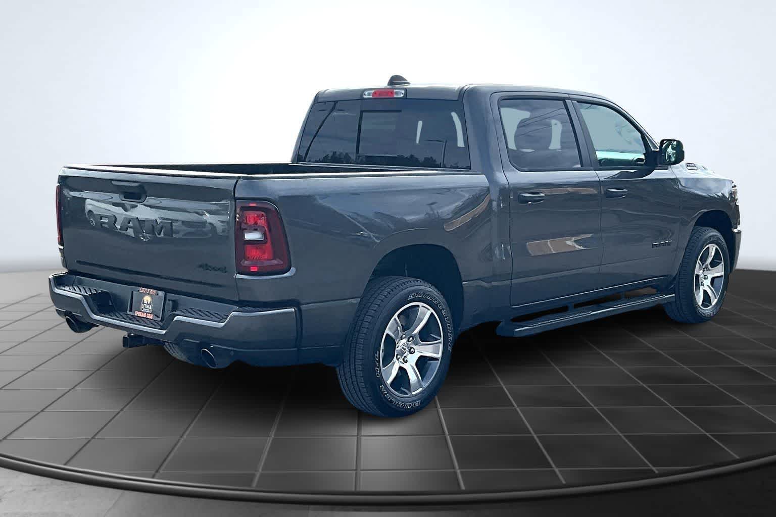 Thumbnail: 2025 RAM 1500 - 23