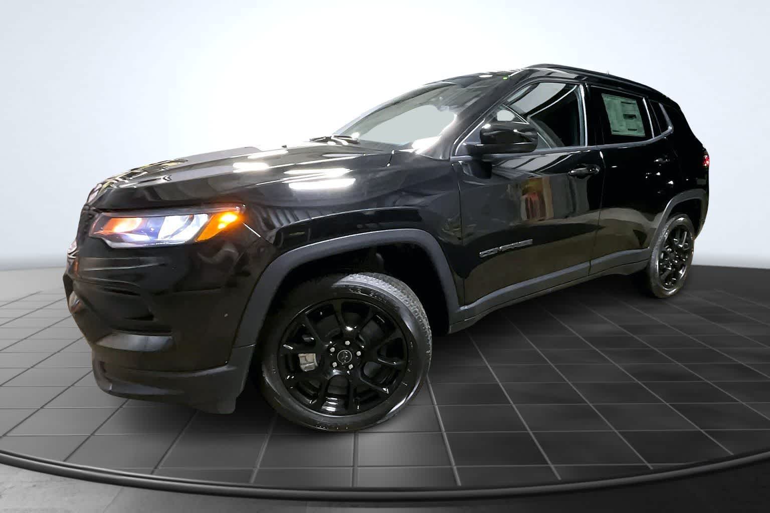 Thumbnail: 2026 Jeep Compass - 3