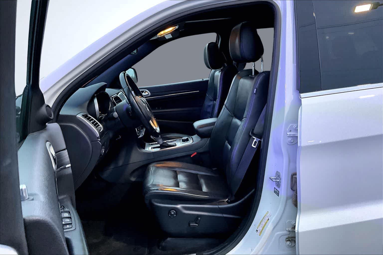 Thumbnail: 2021 Jeep Grand Cherokee - 11