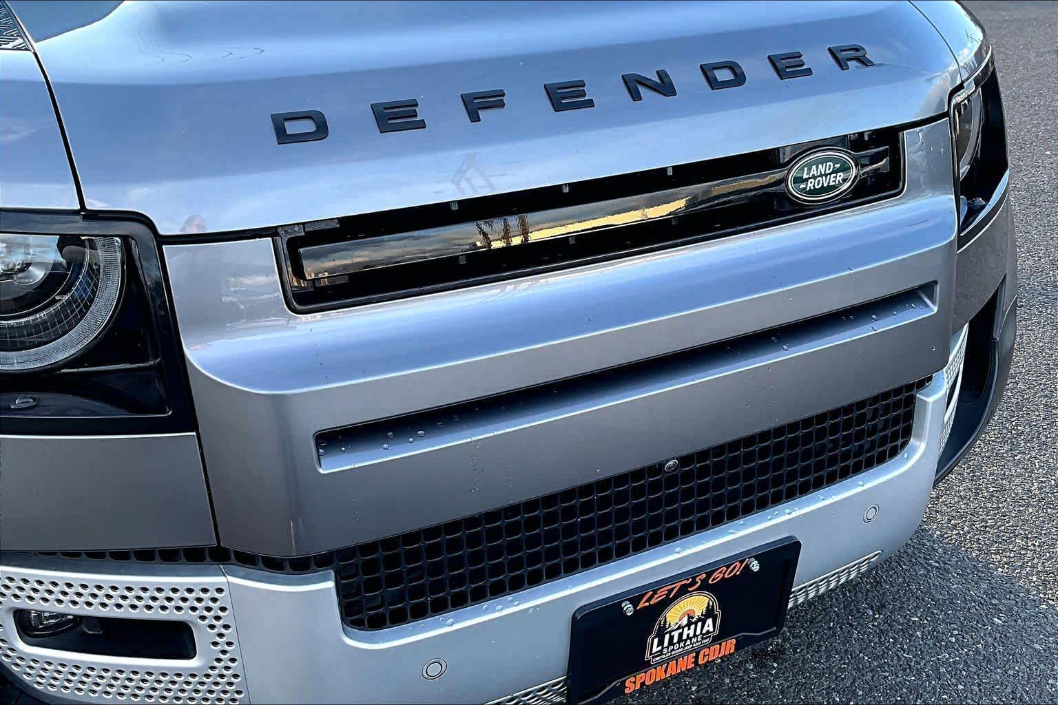 Thumbnail: 2024 Land Rover Defender - 33