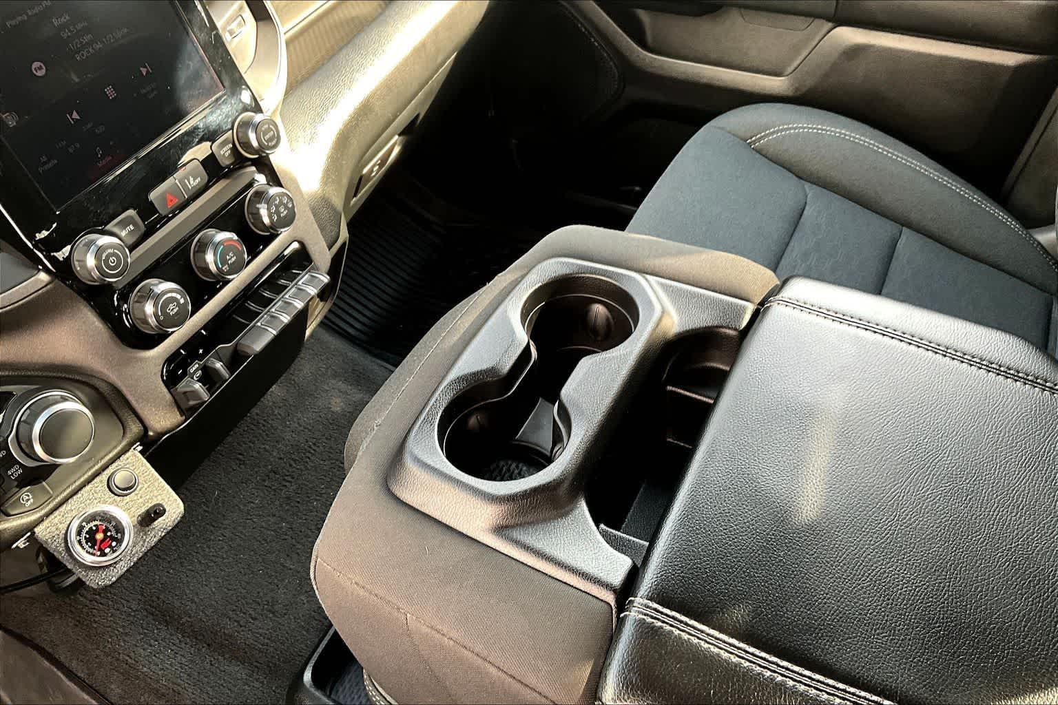 Thumbnail: 2025 RAM 1500 - 17