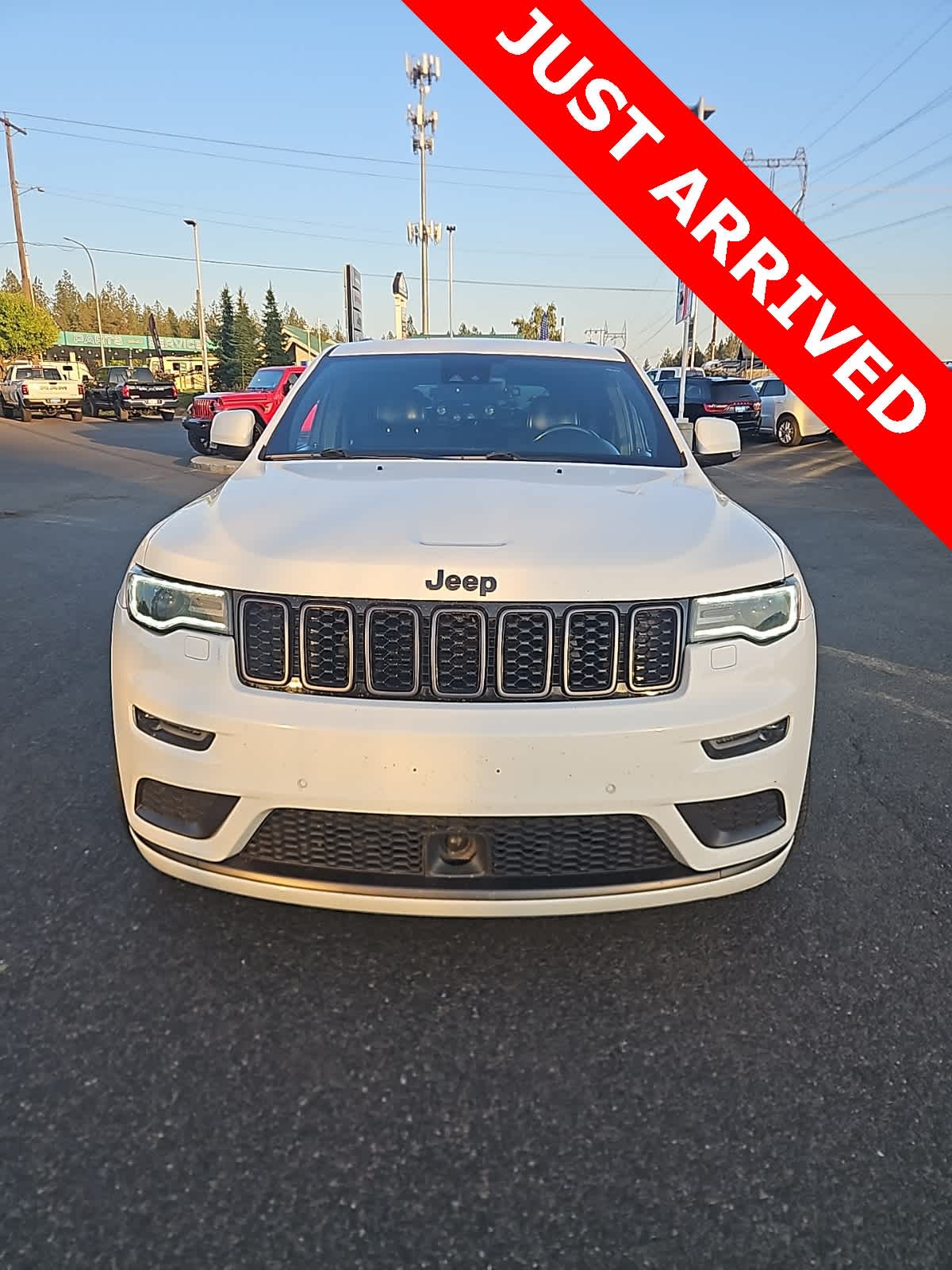 Thumbnail: 2018 Jeep Grand Cherokee - 2