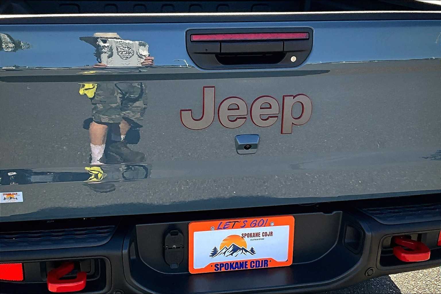 Thumbnail: 2025 Jeep Gladiator - 7