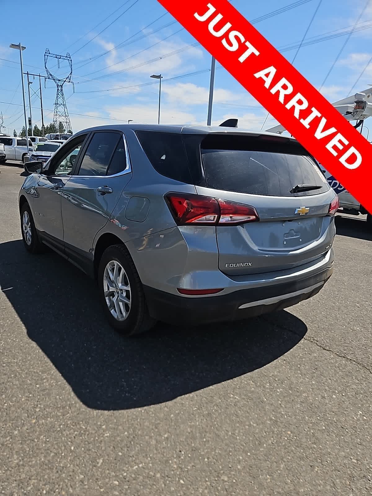 Thumbnail: 2023 Chevrolet Equinox - 6