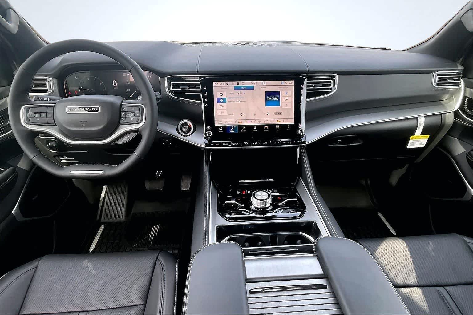 Thumbnail: 2026 Jeep Grand Wagoneer L - 10