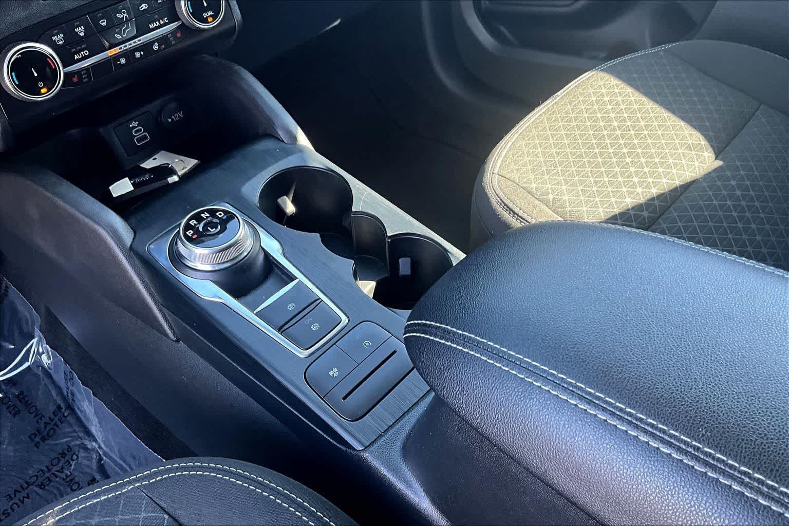 Thumbnail: 2024 Ford Escape - 17