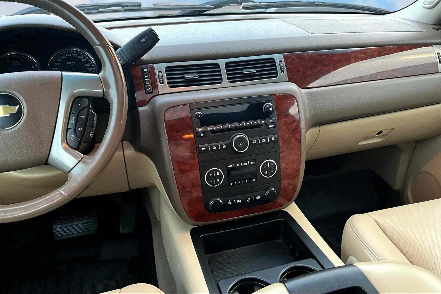 Thumbnail: 2012 Chevrolet Silverado 2500 - 16