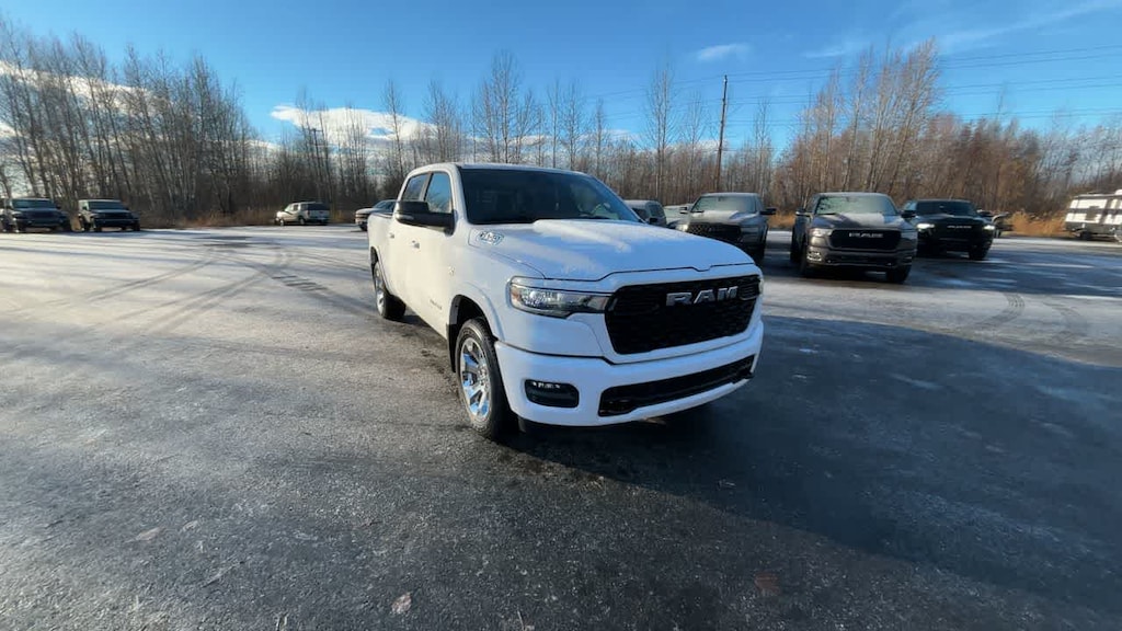 New 2026 Ram 1500 BIG HORN CREW CAB 4X4 5'7 BOX Pickup