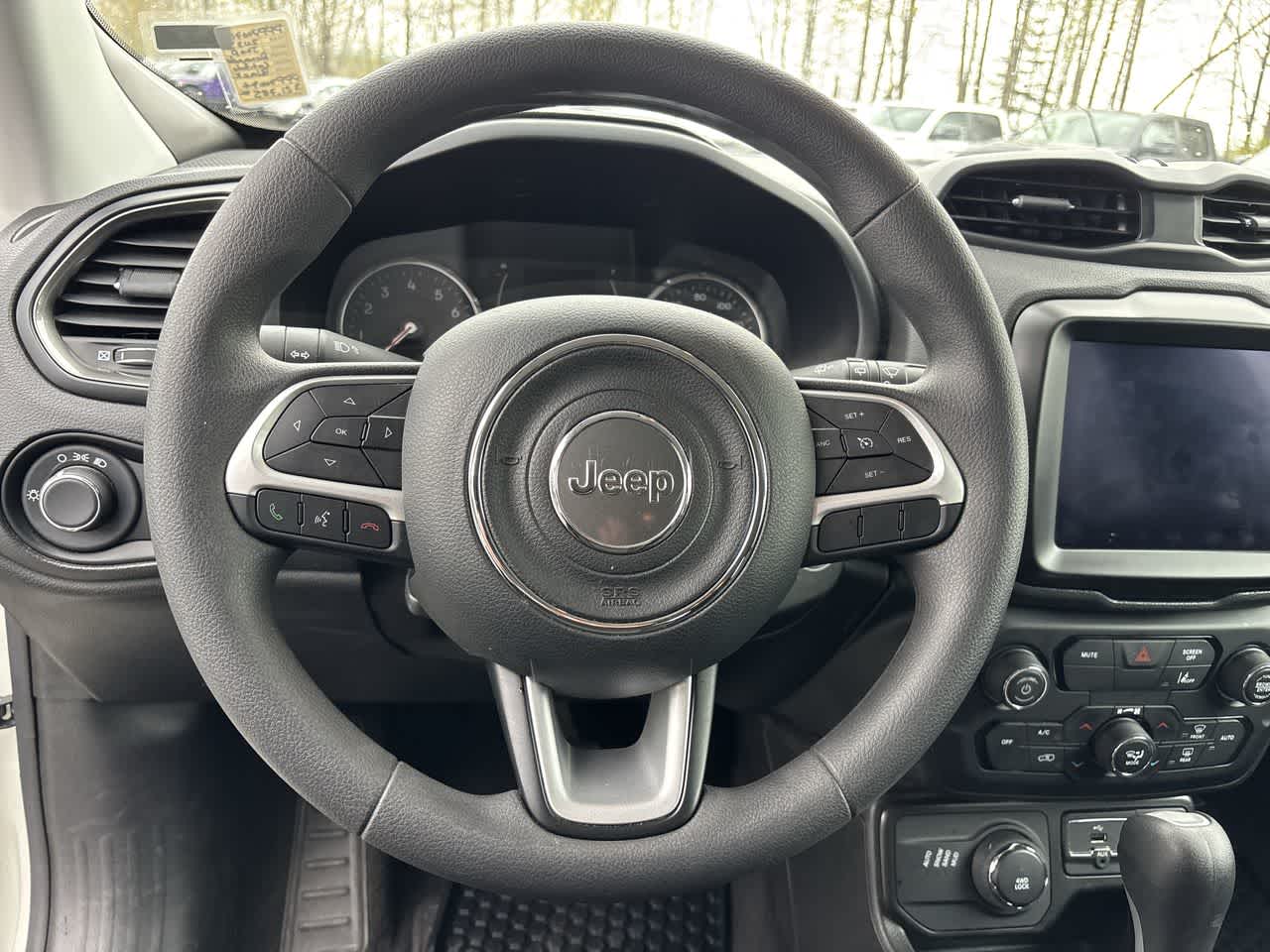 Thumbnail: 2023 Jeep Renegade - 24