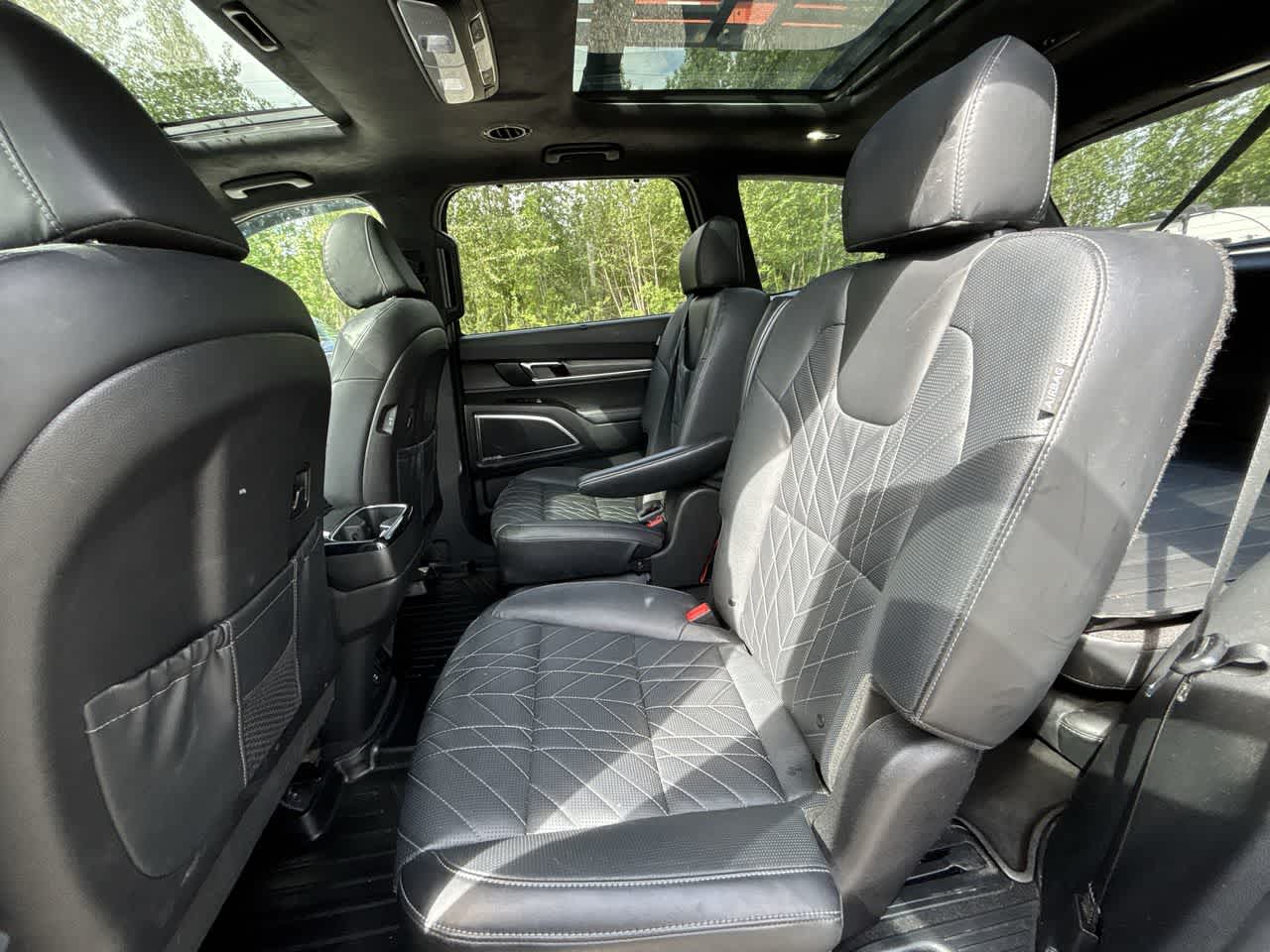 Thumbnail: 2023 Kia Telluride - 22
