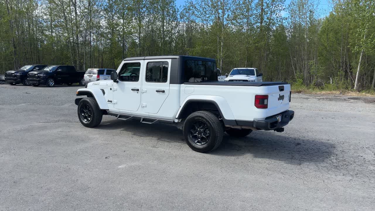 Thumbnail: 2023 Jeep Gladiator - 10