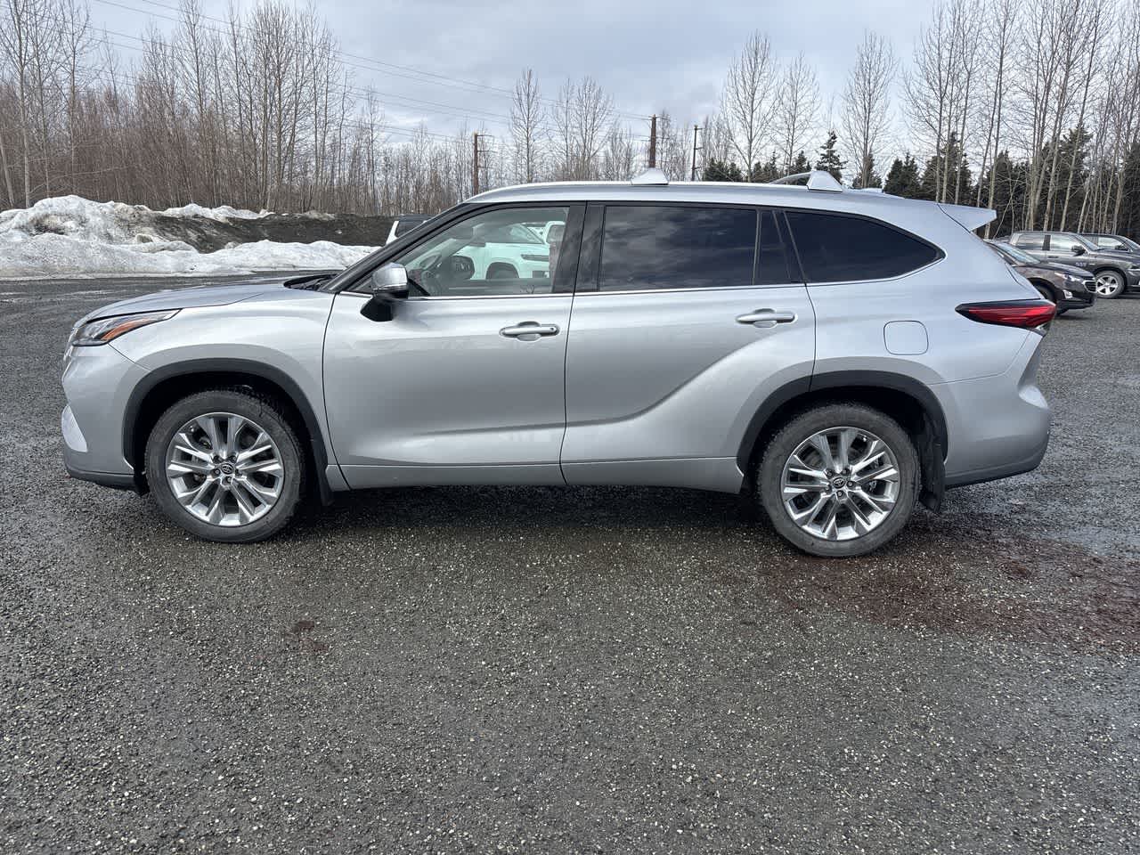 Thumbnail: 2021 Toyota Highlander - 5