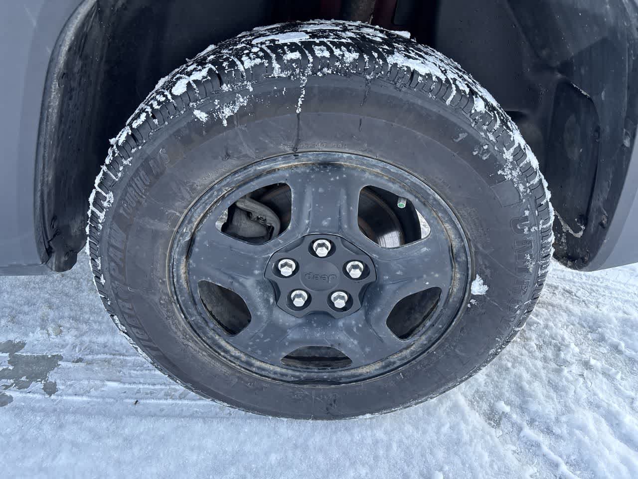 Thumbnail: 2017 Jeep Renegade - 20