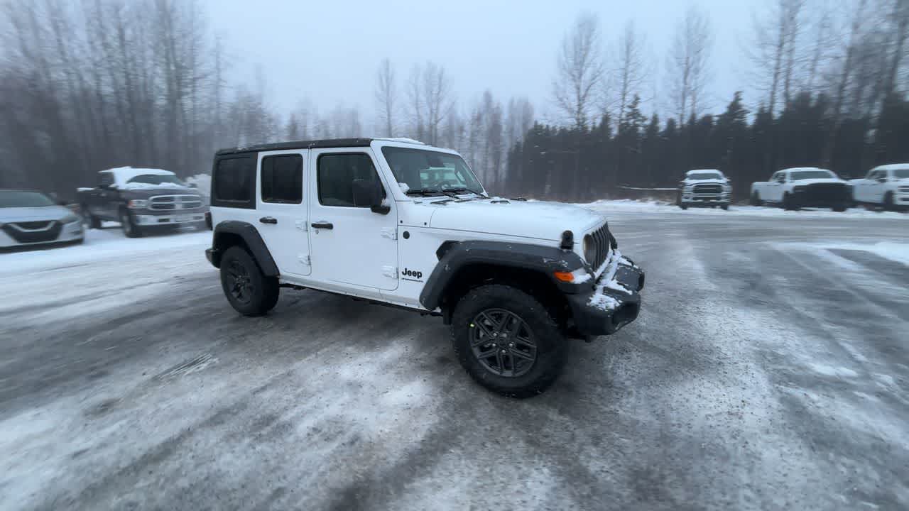 Thumbnail: 2026 Jeep Wrangler - 2