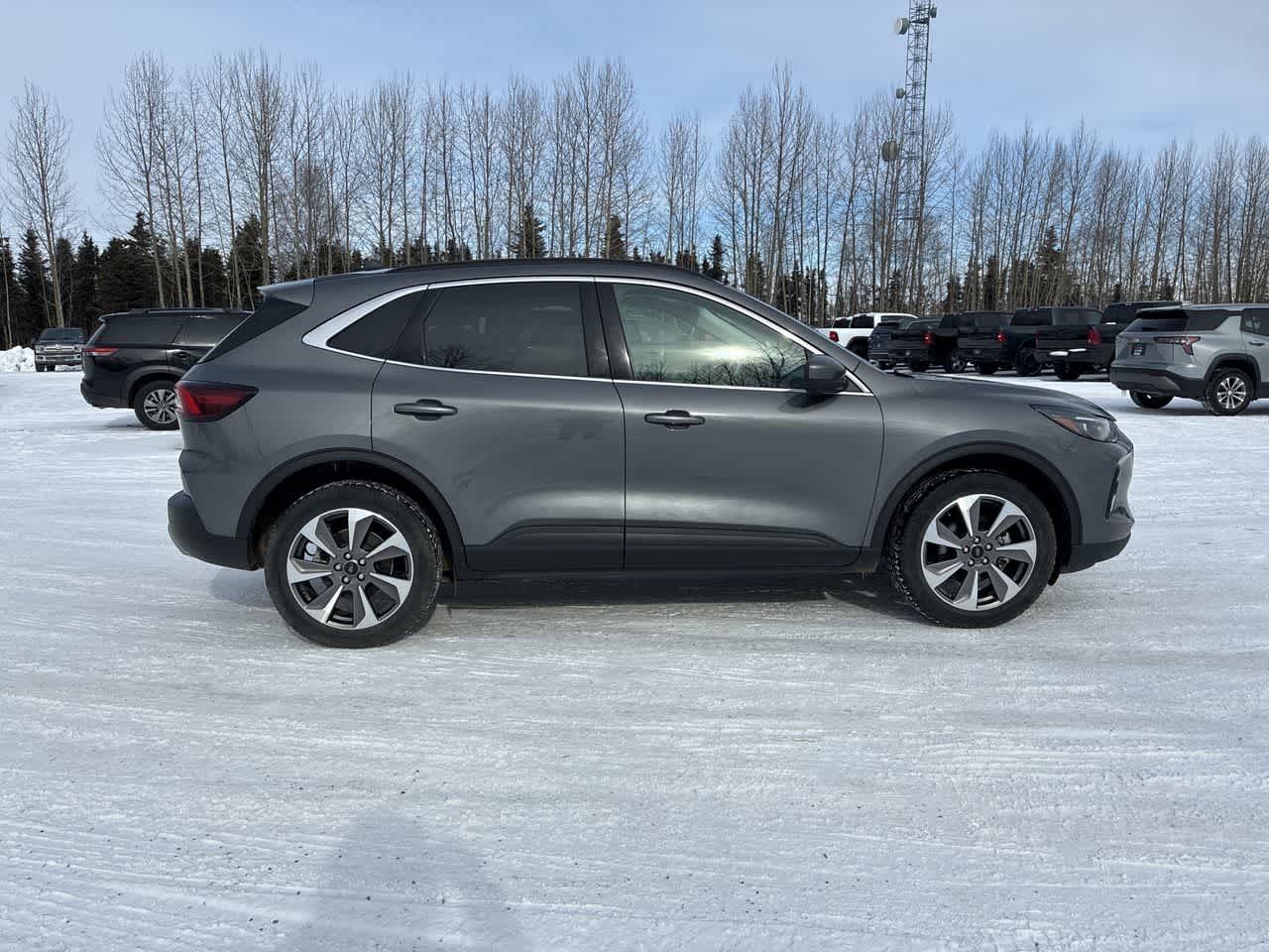 Thumbnail: 2023 Ford Escape - 9