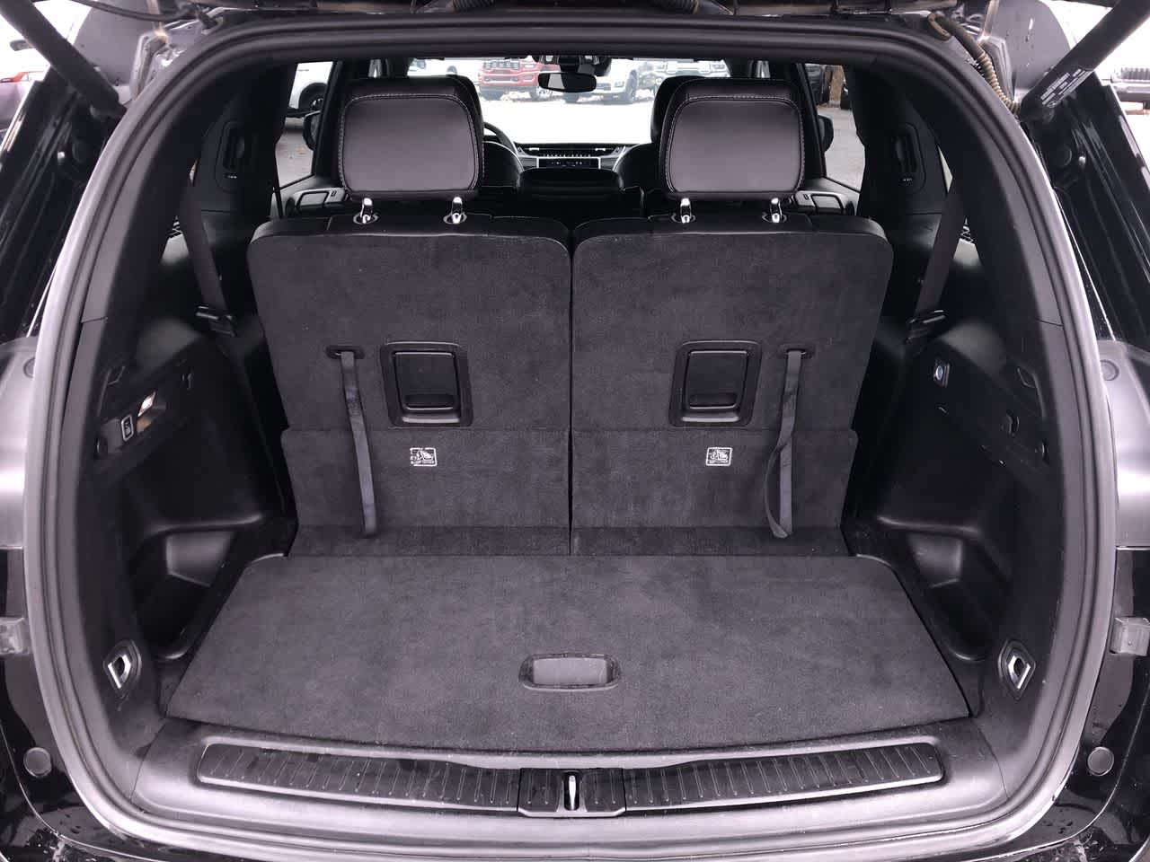 Thumbnail: 2024 Jeep Grand Cherokee L - 28