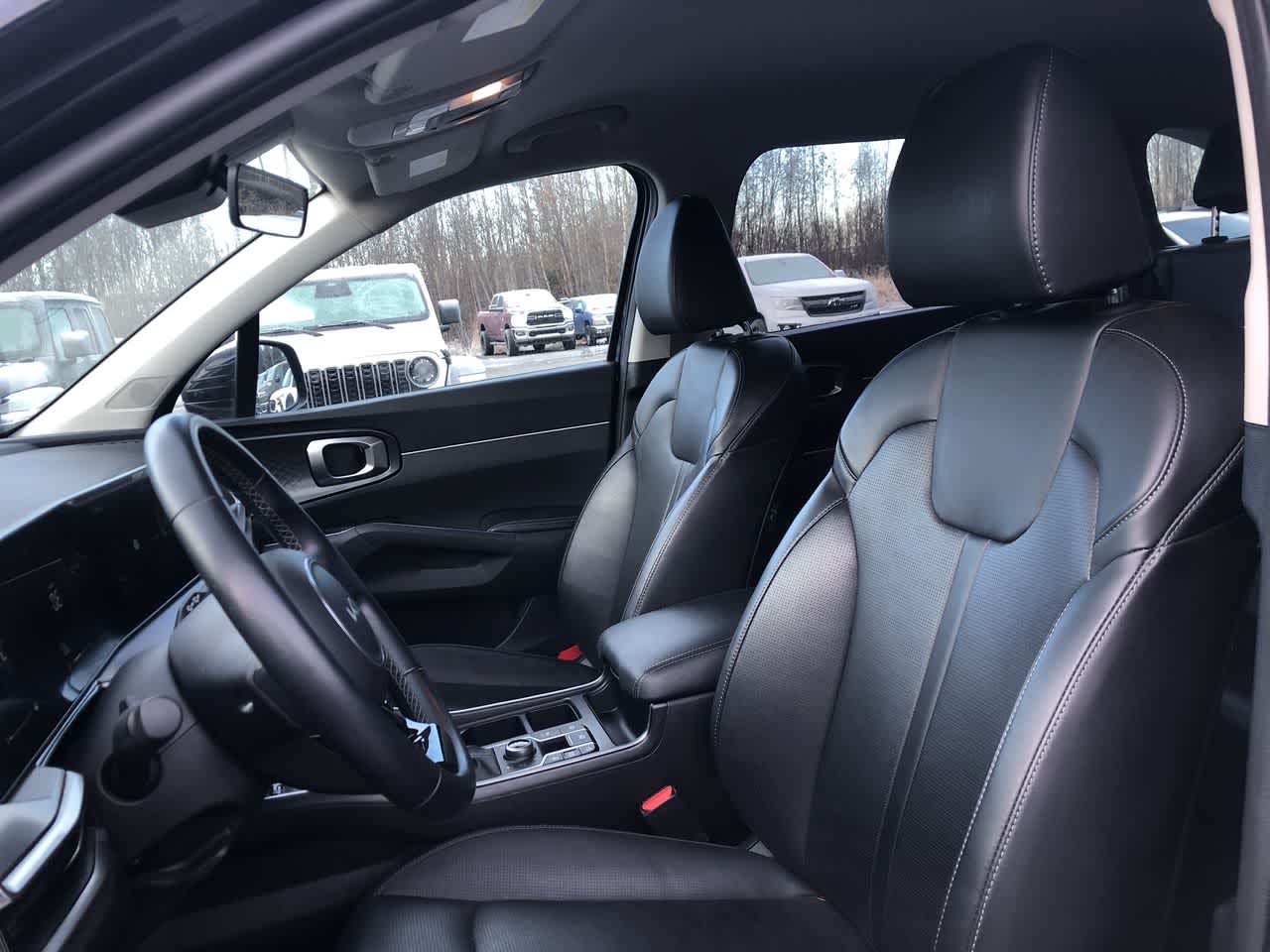 Thumbnail: 2024 Kia Sorento - 23