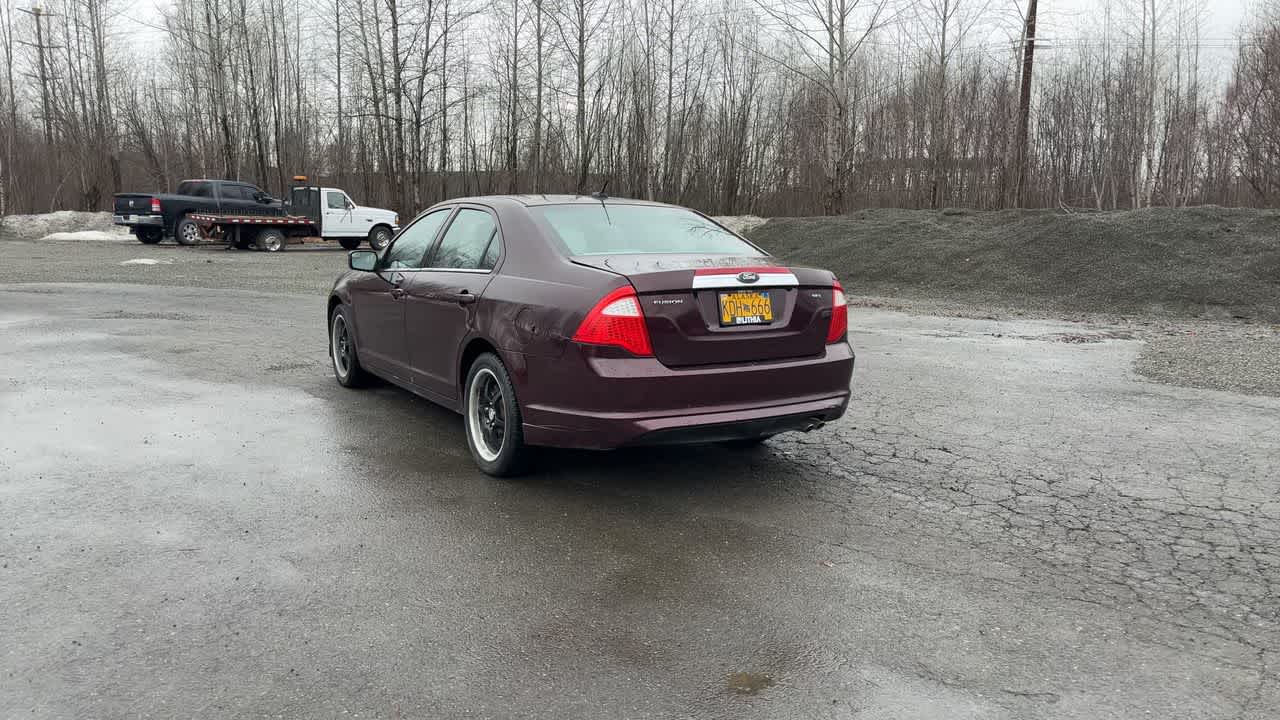 Thumbnail: 2011 Ford Fusion - 11