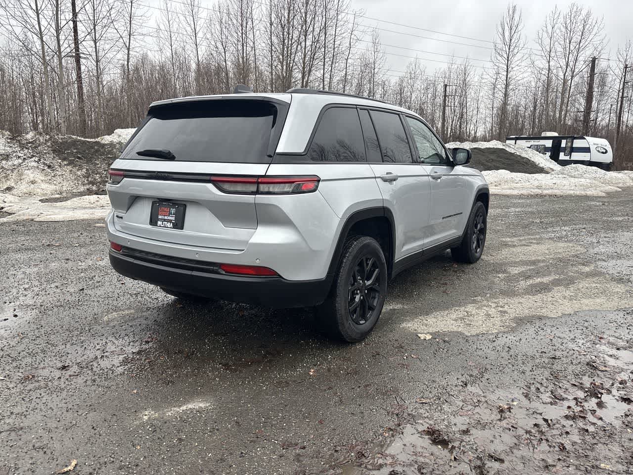 Thumbnail: 2025 Jeep Grand Cherokee - 8