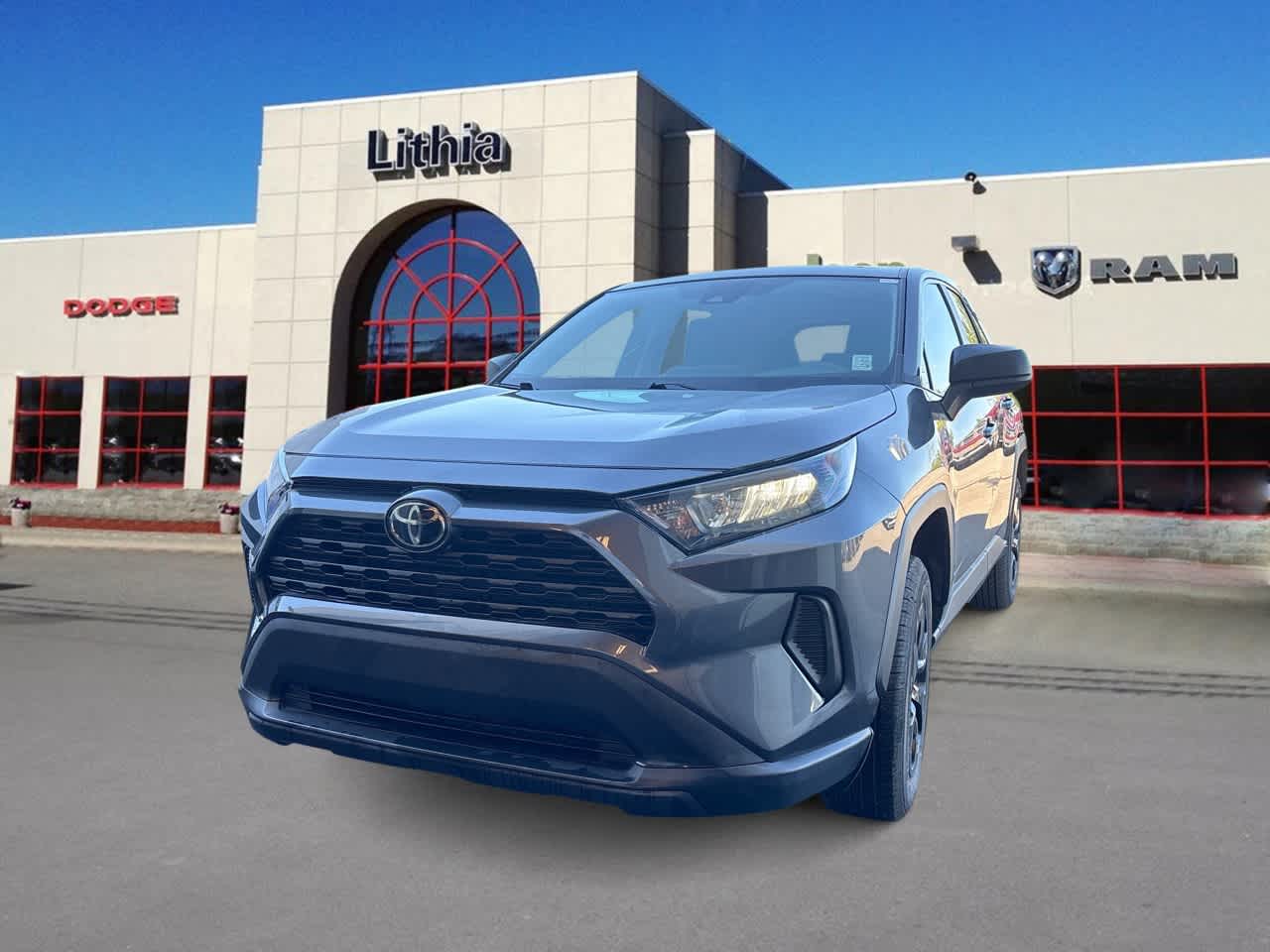Thumbnail: 2022 Toyota RAV4 - 1