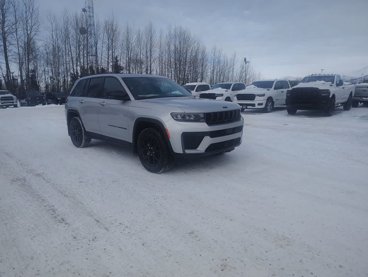 Thumbnail: 2026 Jeep Grand Cherokee - 2