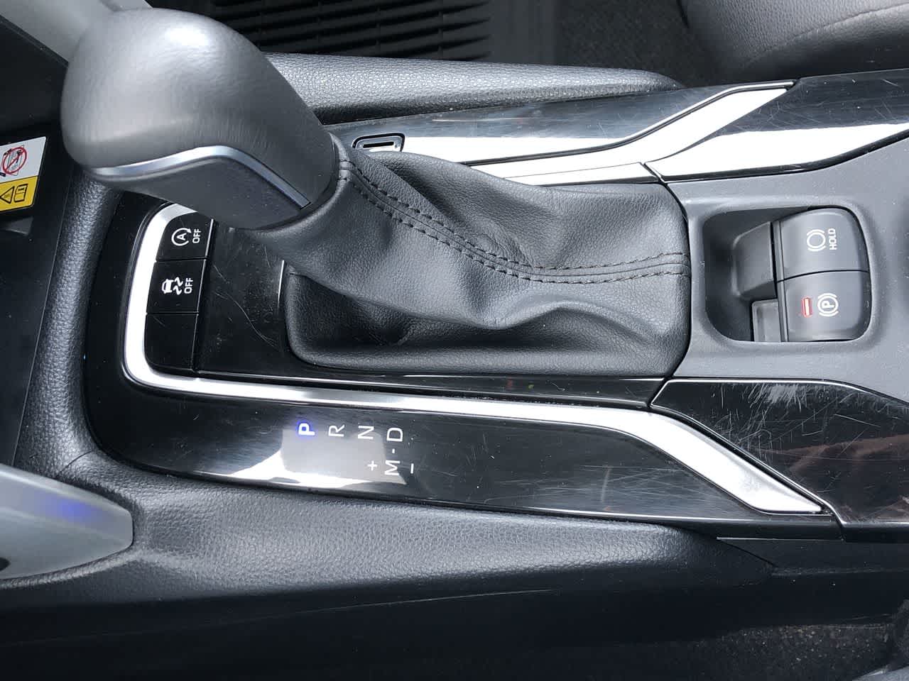 Thumbnail: 2023 Toyota Corolla Cross - 27