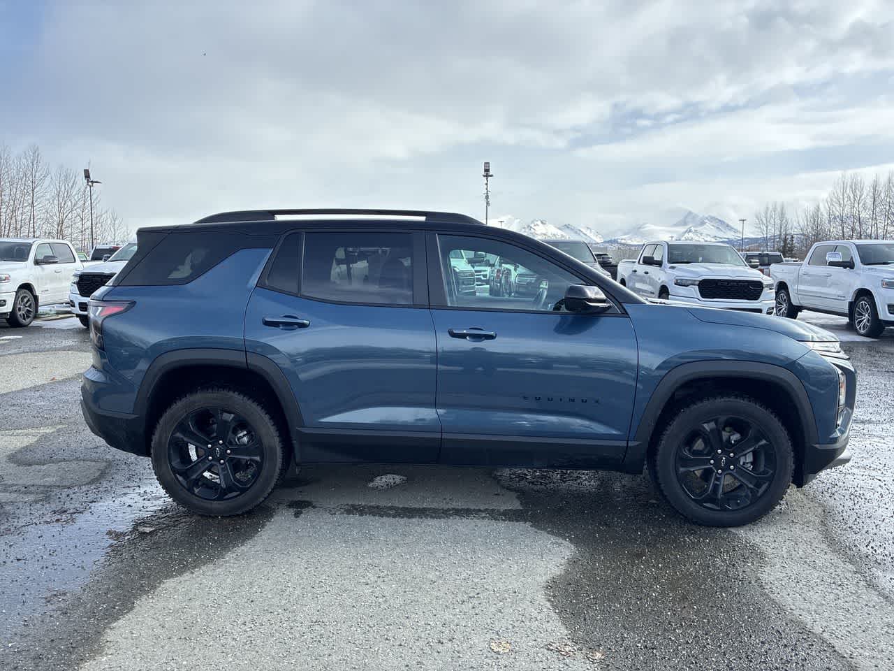 Thumbnail: 2026 Chevrolet Equinox - 9