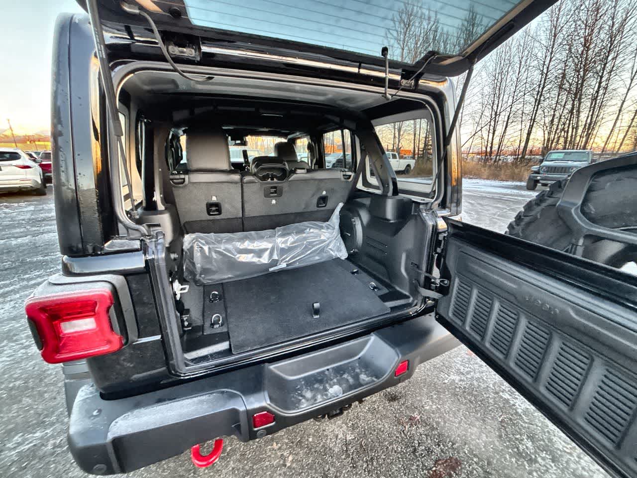 Thumbnail: 2026 Jeep Wrangler - 19