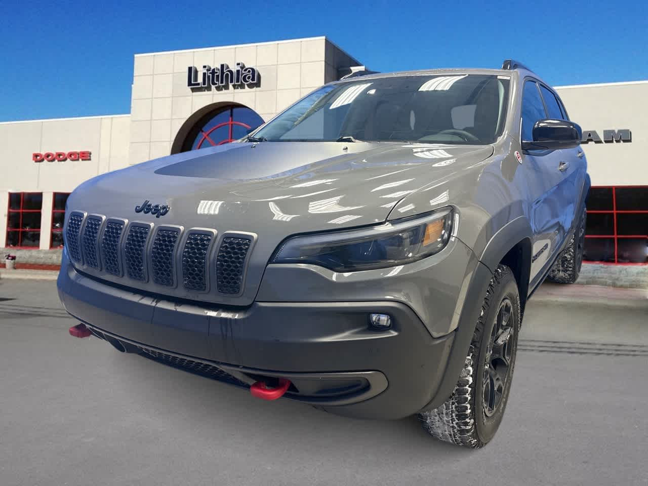 2023 Jeep Cherokee Trailhawk's photo