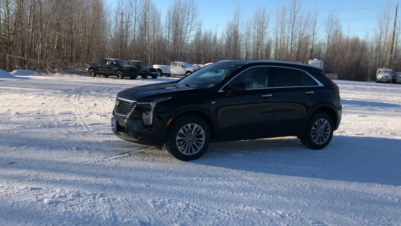 Thumbnail: 2024 Cadillac XT4 - 6