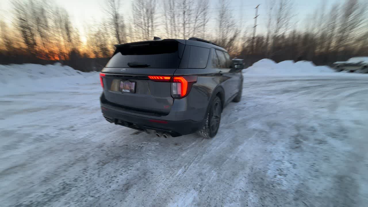 Thumbnail: 2025 Ford Explorer - 13