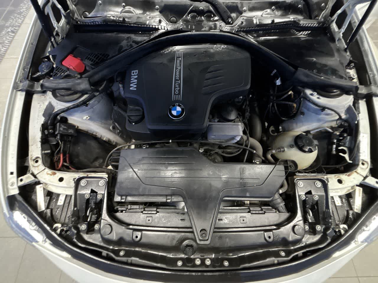 Thumbnail: 2013 BMW 3 Series - 23