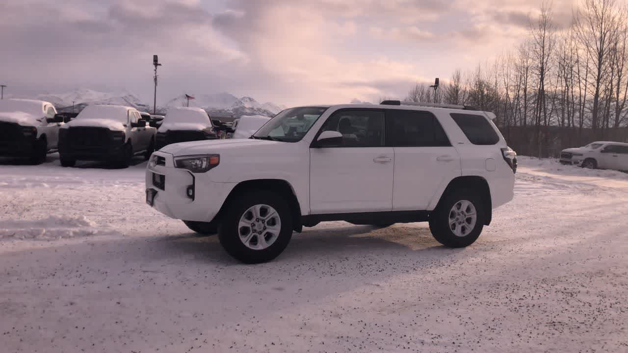 Thumbnail: 2024 Toyota 4Runner - 6