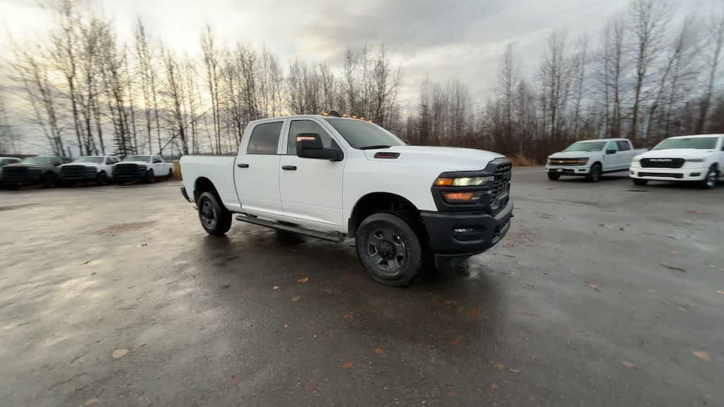New 2026 Ram 2500 TRADESMAN CREW CAB 4X4 6'4 BOX Pickup