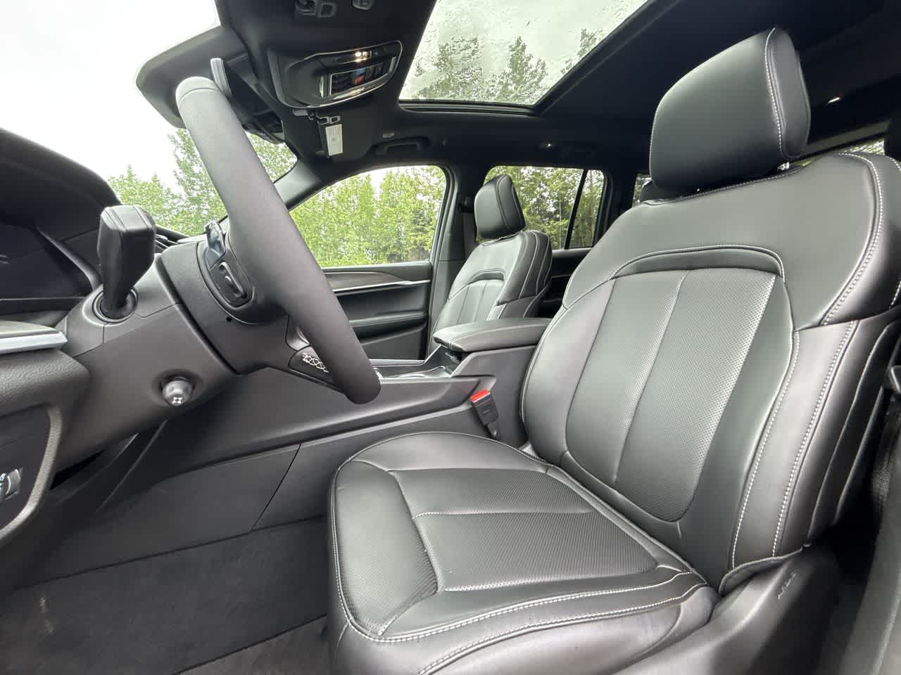 Thumbnail: 2026 Jeep Grand Cherokee - 23