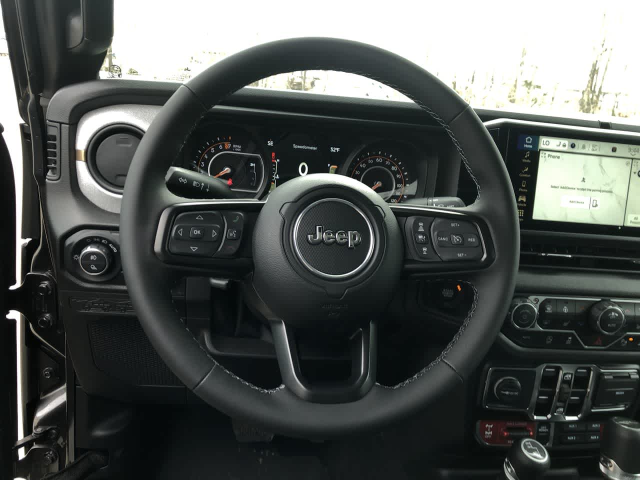 Thumbnail: 2025 Jeep Gladiator - 25