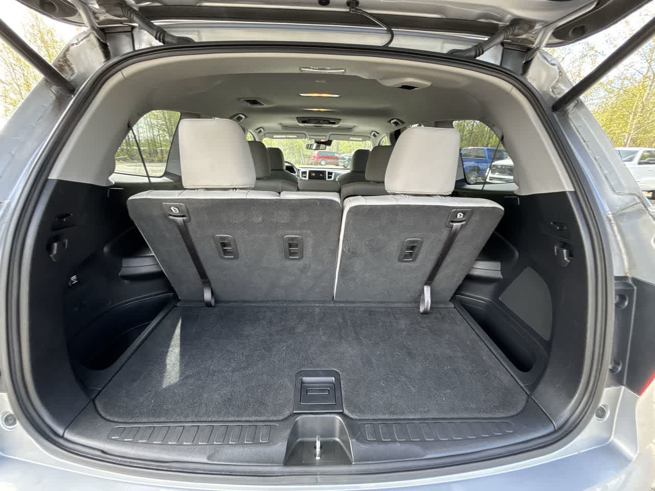 Thumbnail: 2018 Honda Pilot - 20