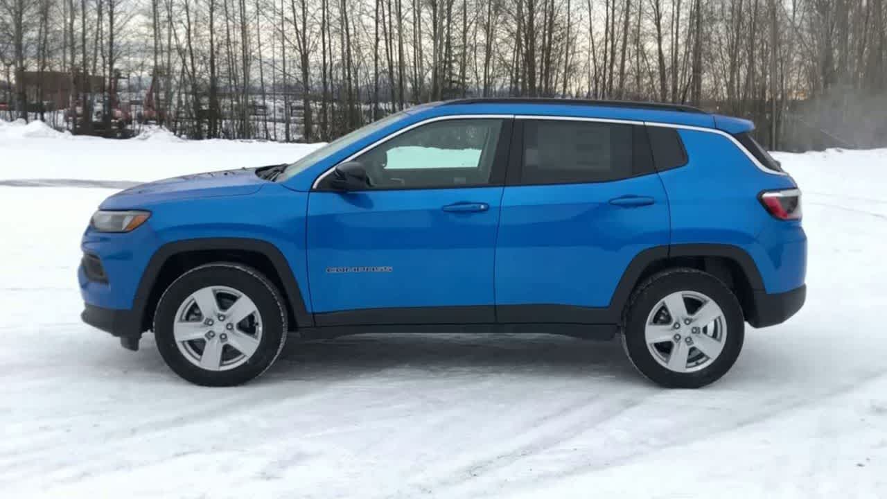Thumbnail: 2022 Jeep Compass - 8