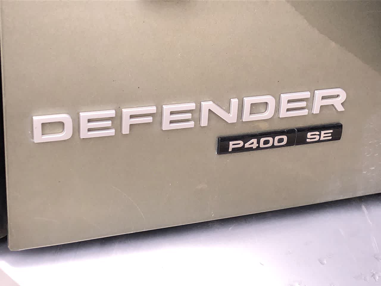 Thumbnail: 2020 Land Rover Defender - 18