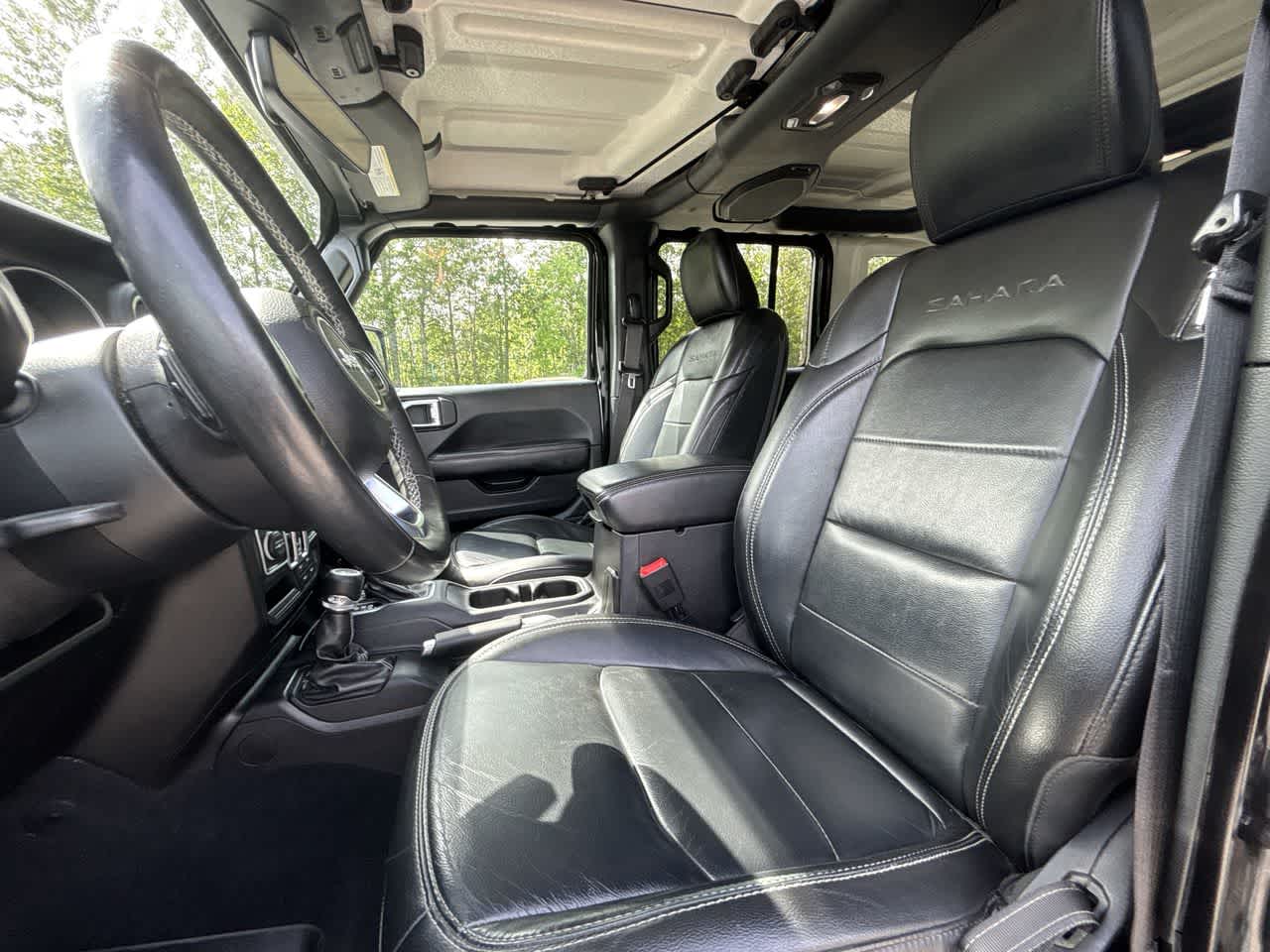 Thumbnail: 2018 Jeep Wrangler - 23