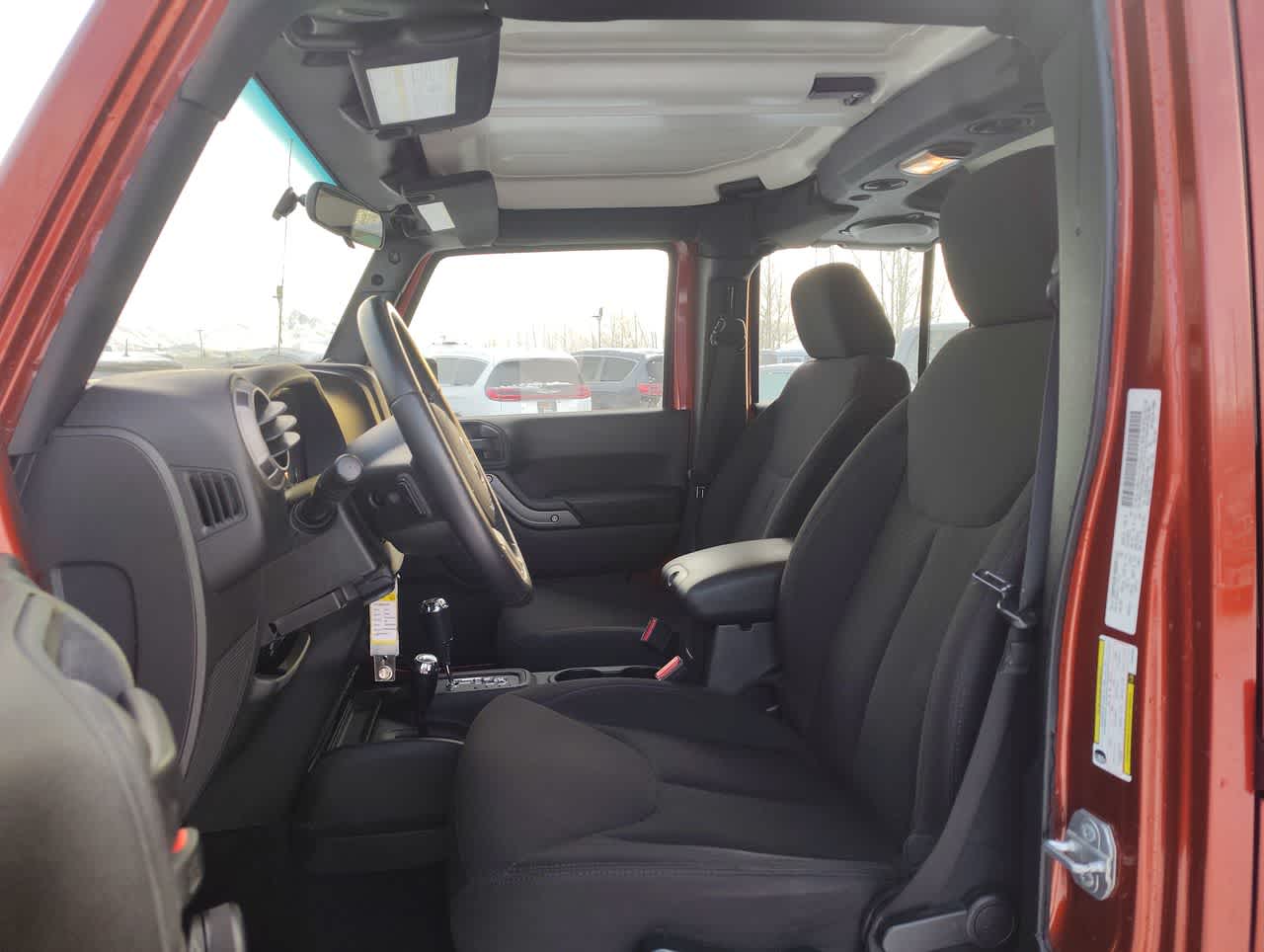 Thumbnail: 2014 Jeep Wrangler - 23