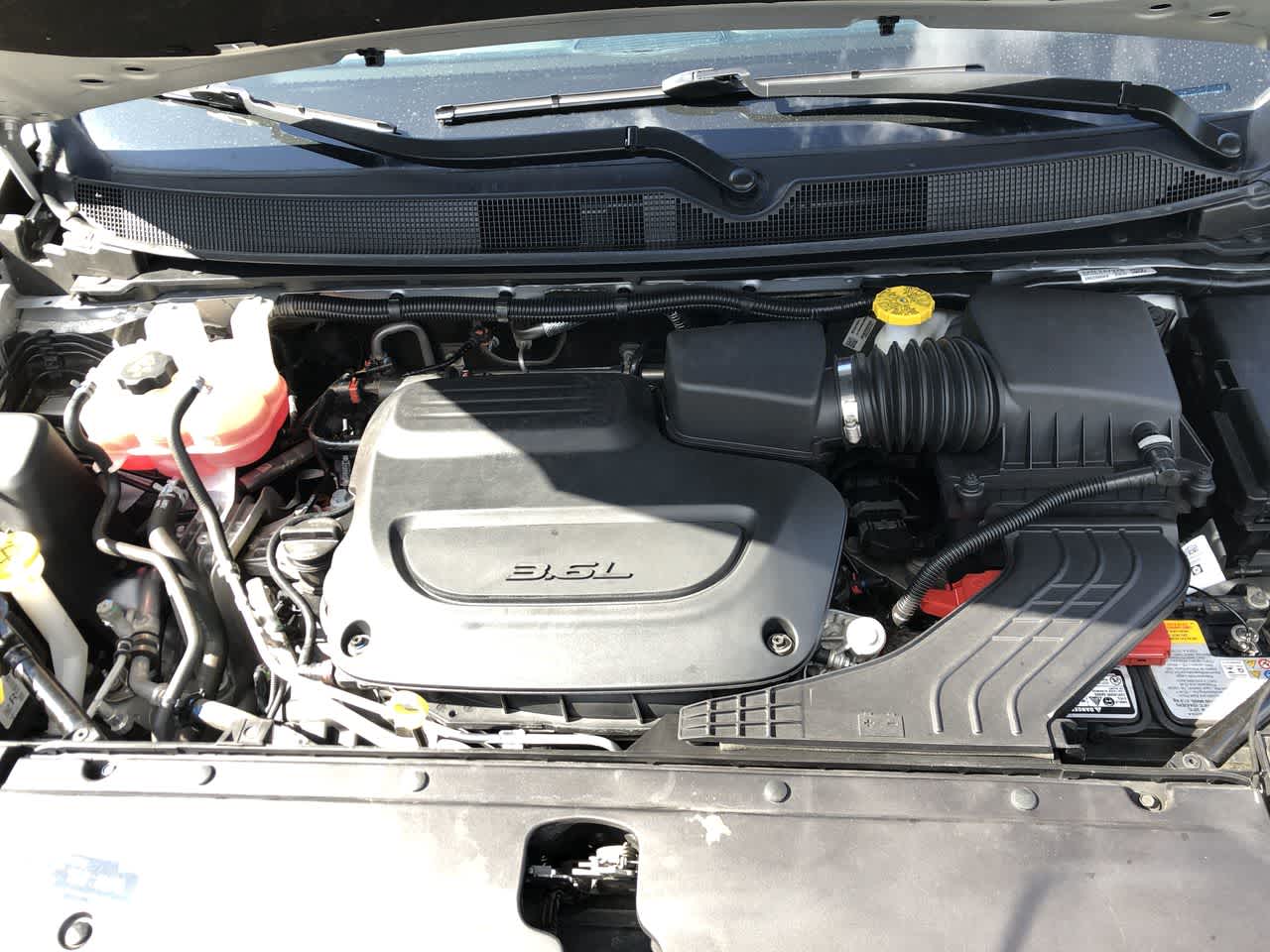 Thumbnail: 2024 Chrysler Pacifica - 24