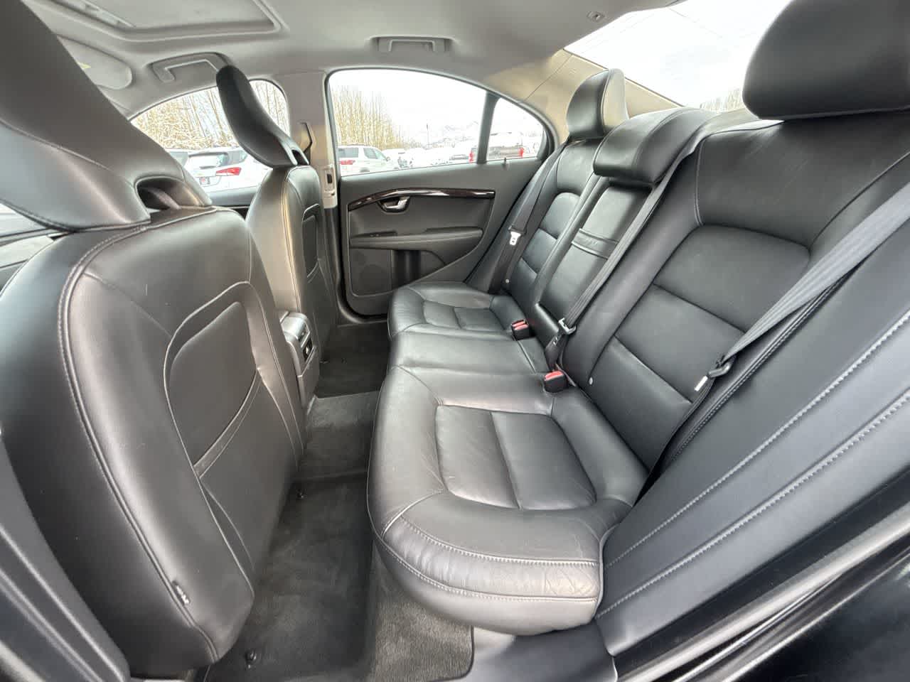 Thumbnail: 2016 Volvo S80 - 21