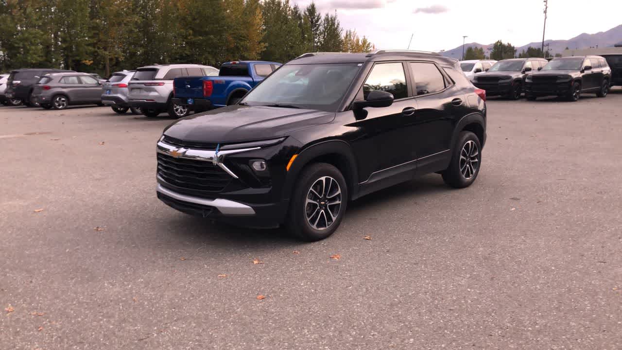 Thumbnail: 2025 Chevrolet TrailBlazer - 6