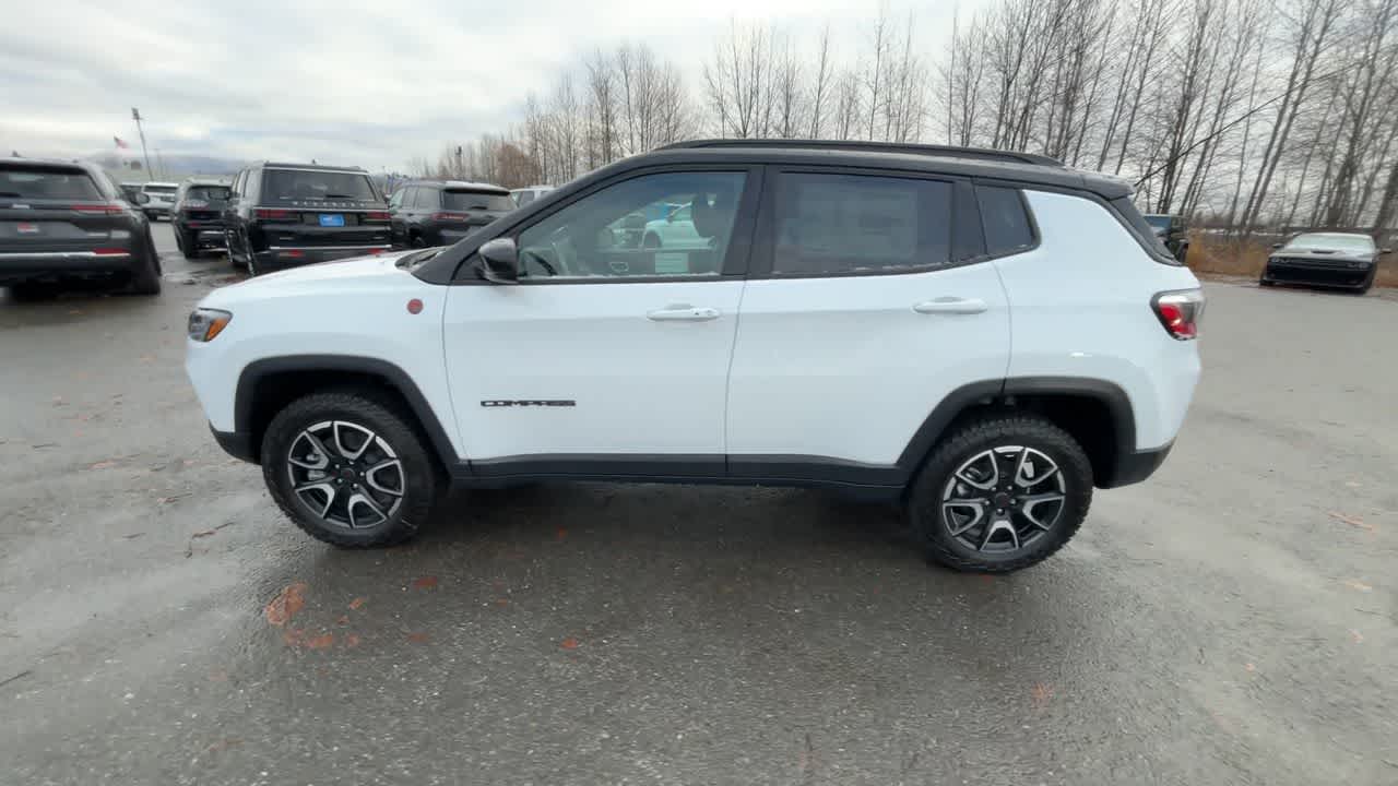 Thumbnail: 2026 Jeep Compass - 9