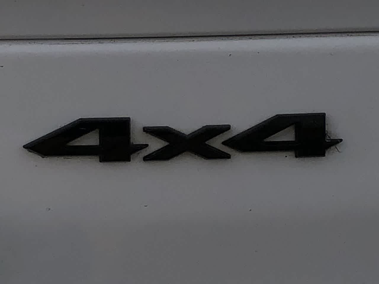 Thumbnail: 2023 Jeep Grand Cherokee - 18
