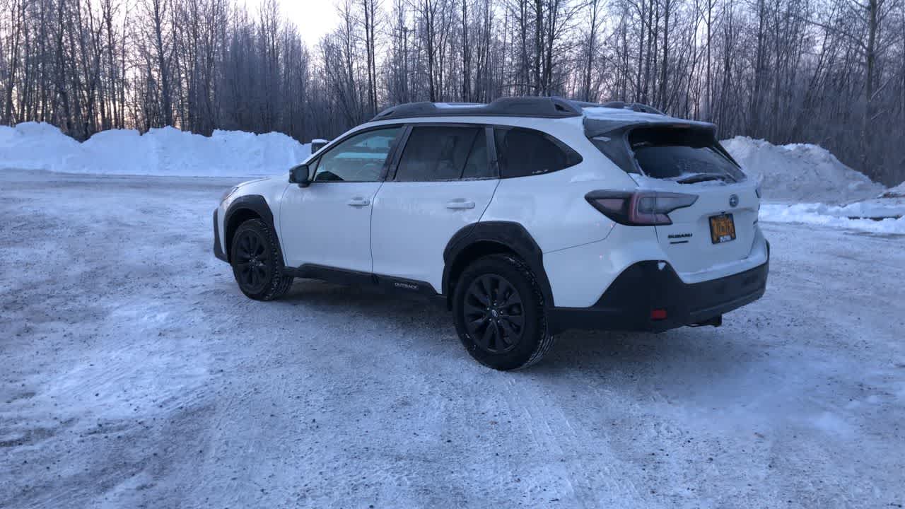 Thumbnail: 2023 Subaru Outback - 10