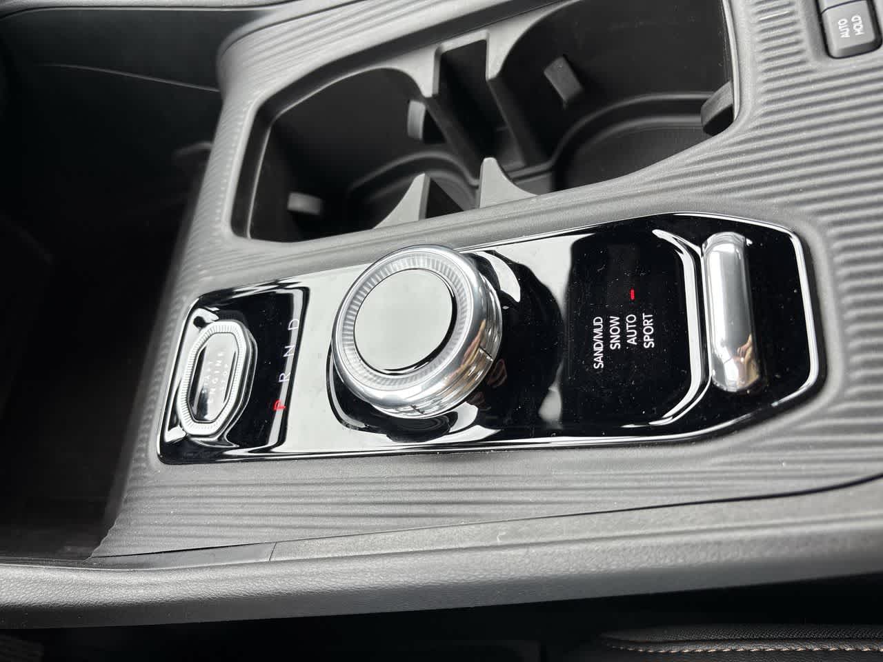 Thumbnail: 2026 Jeep Cherokee - 16