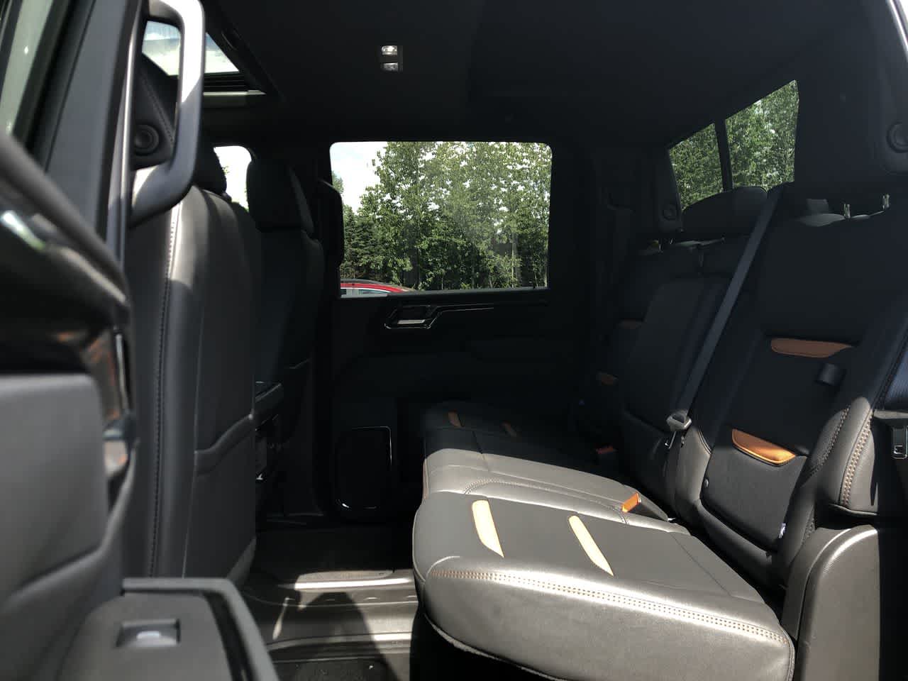 Thumbnail: 2025 GMC Sierra 2500 - 22