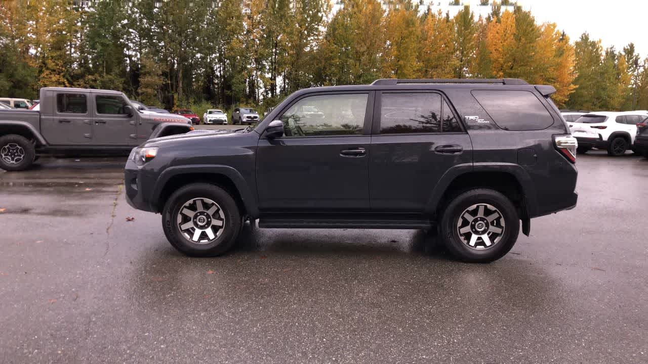 Thumbnail: 2024 Toyota 4Runner - 8
